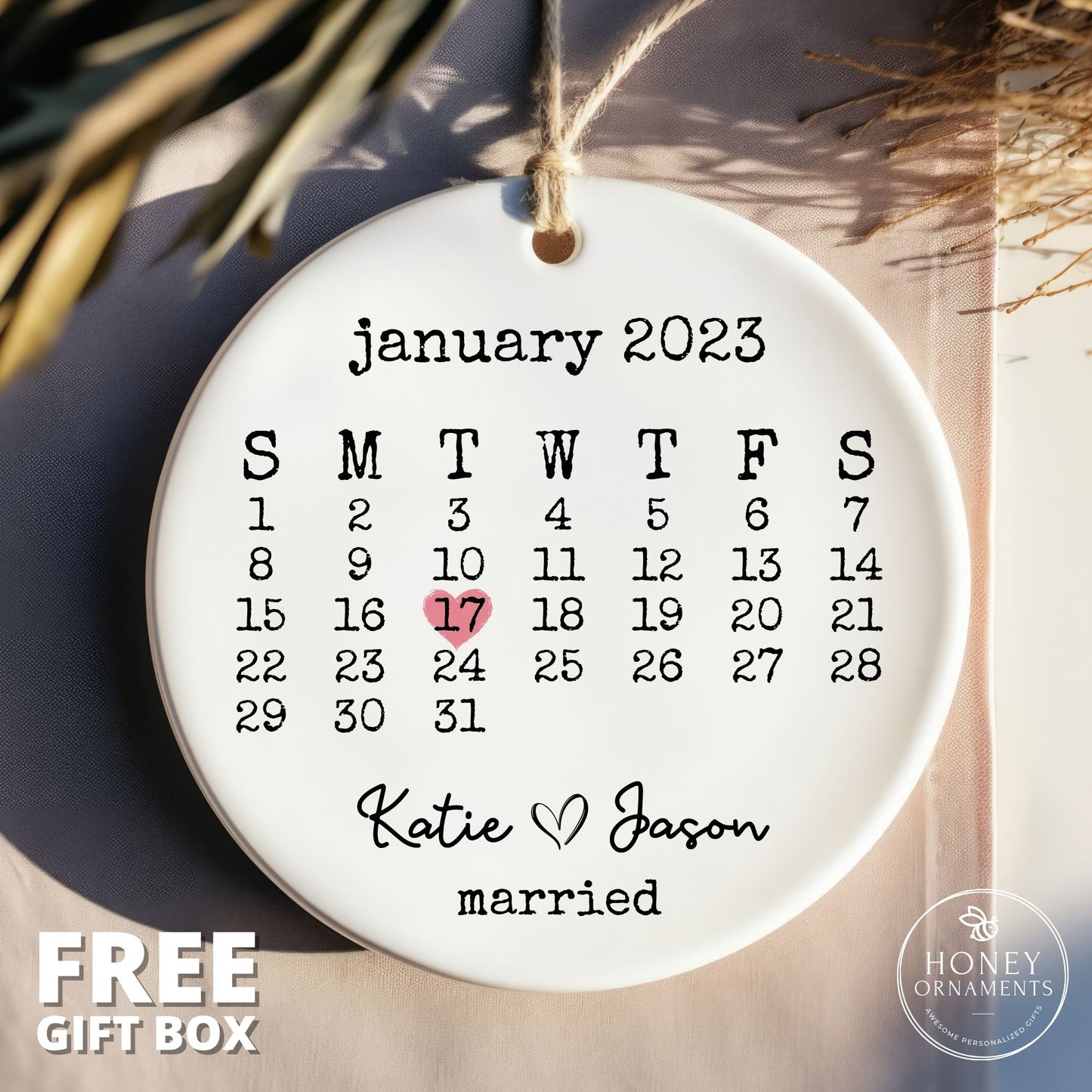 Personalized Engagement Gift, Married Ornament, Anniversary Gift, Newly Married Gift, Wedding Date Gift, Our First Christmas Calendar Gift