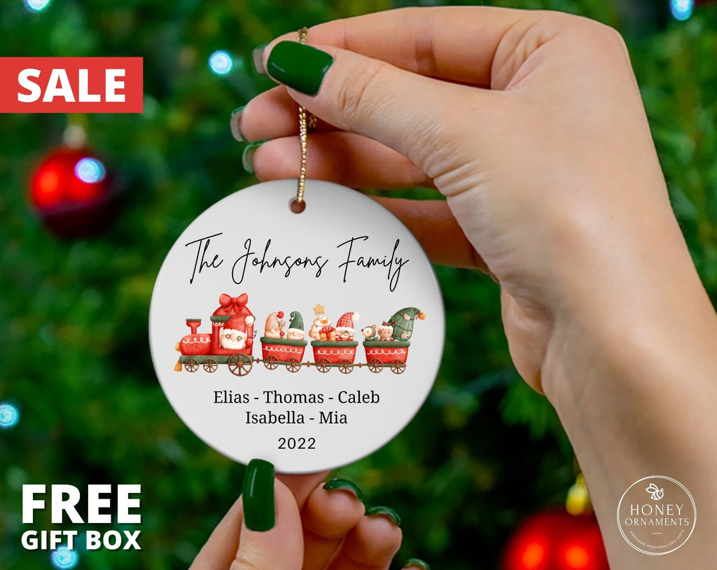 Family Christmas Ornament with Names - photo 4