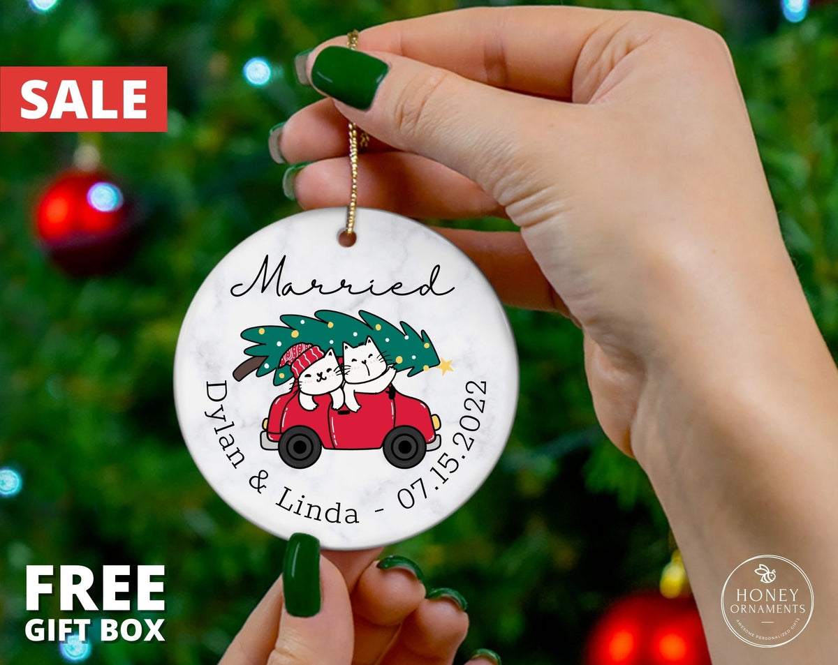 Married Christmas Ornament, Mr and Mrs Ornament, 2026 Cute Cats Couples Ornament, First Married Ornament, Newlywed Gift, Wedding Gift