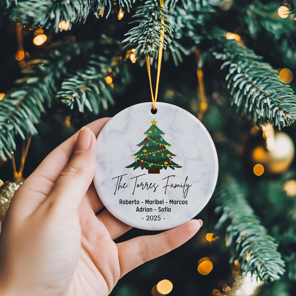 Family Christmas Ornament with Names, Personalized 2026 Xmas Ornament, Custom Holiday Ornament, Christmas gift, Family Keepsake