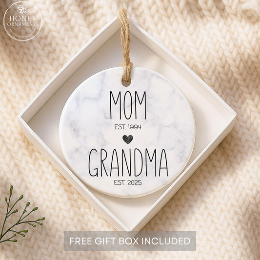 Personalized Mom Grandma Ornament, New Grandma Gift, First Time Grandma Ornament, Future Grandma Gift, Mother’s Day Keepsake Decoration