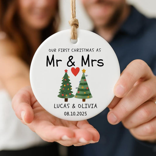 Mr and Mrs Ornament 2026 Personalized Wedding Gift Our First Christmas Married Ornament Newlywed Christmas Keepsake Couples Marriage Gift
