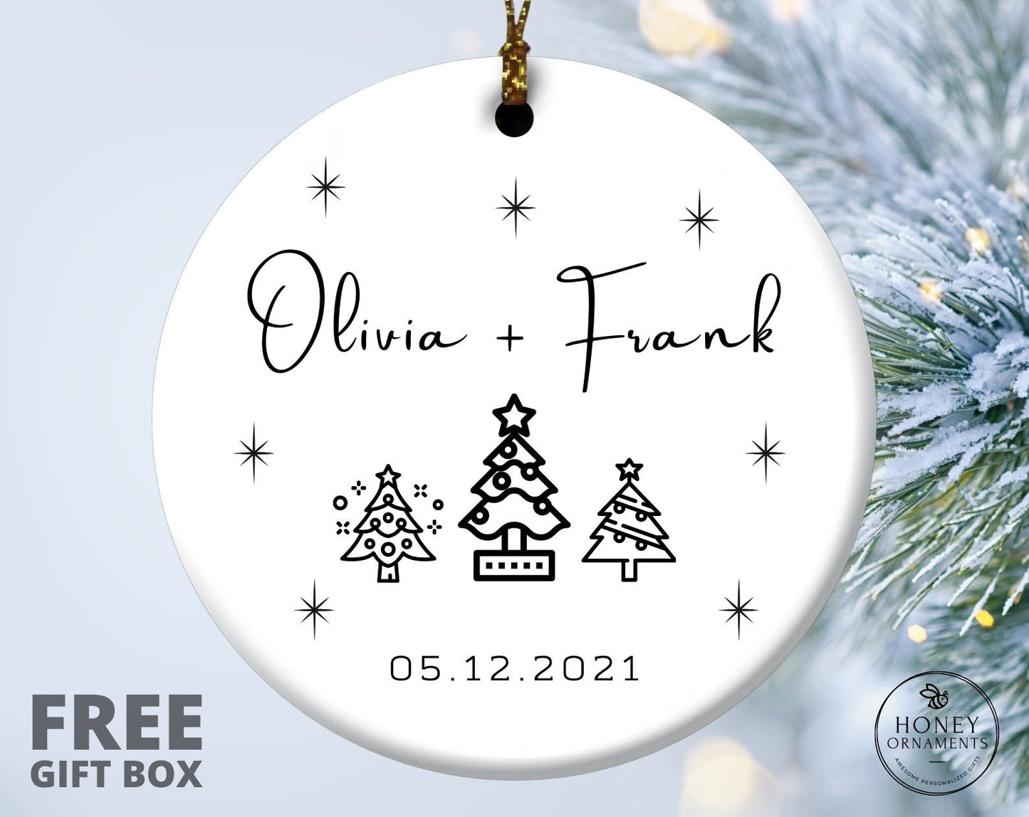 Couple Names and Date Ornament, Newly Married Gift, First Christmas Married Ornament, Personalized Engaged Ornament, Newly Married Ornament